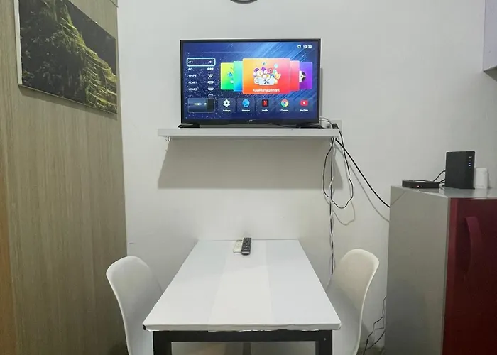 Grace Residences Pool View Free Wi-fi Near Bgc And Mckinley * Manila