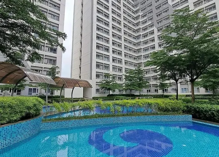Grace Residences Pool View Free Wi-fi Near Bgc And Mckinley *